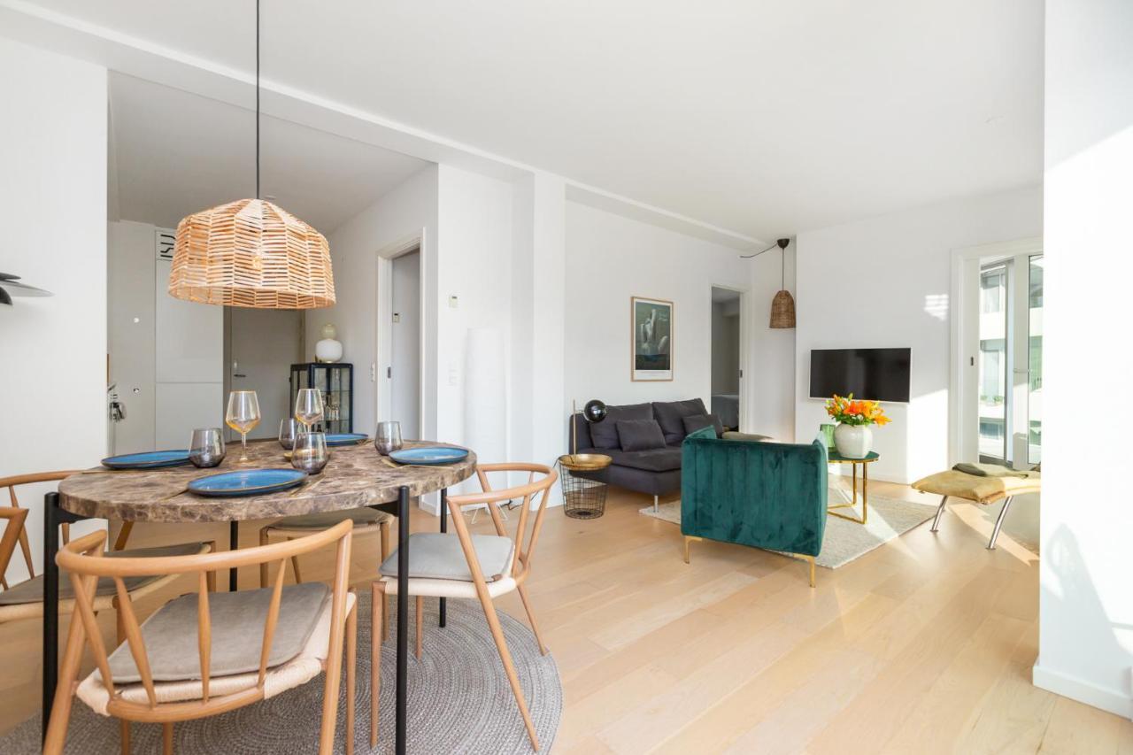 Lys 3 Vaerelses Lejlighed Med 26 M2 Sydvendt Altan Aarhus Exterior photo
